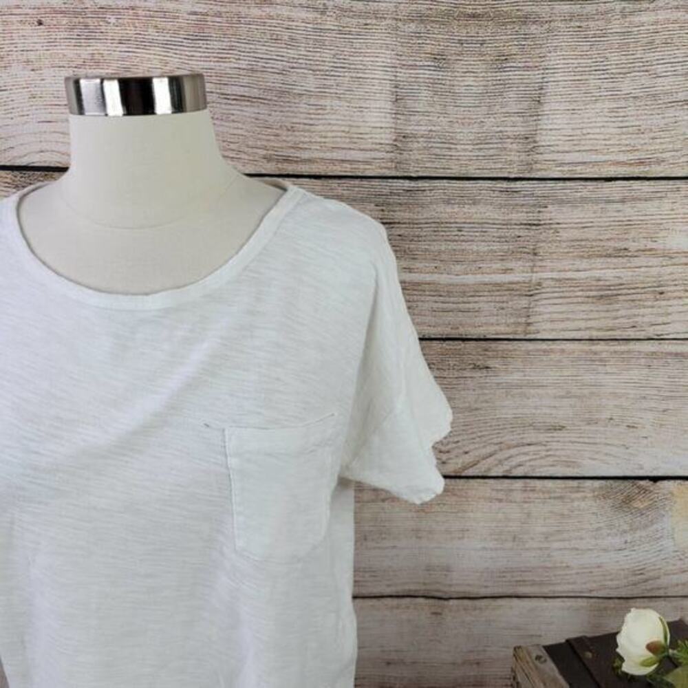 5/$25 Vineyard Vines‎ Blank Short-Sleeve Pocket Tee White Small - Picture 2 of 6